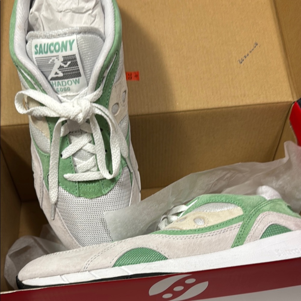 Saucony Shadow 6000 Green and White Sneakers